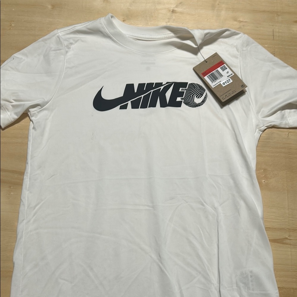 Nike Kids  White T-Shirt Large